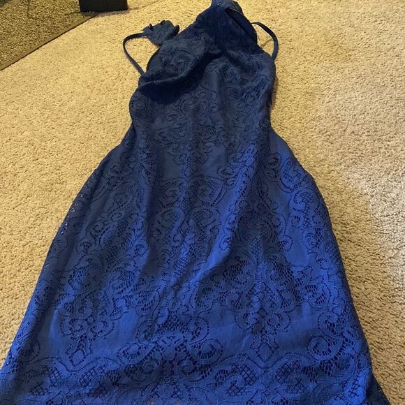 For love and lemons sapphire take a holiday lace halter dress xs - Picture 5 of 8